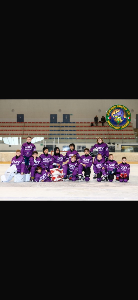 Galaxy Hockey Academy youth team at the international tournament in Fondo, Italy